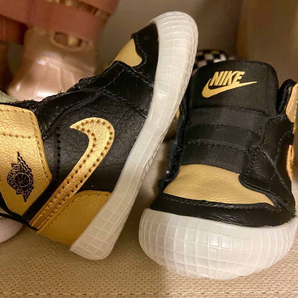 Jordan High top - infant size 2C